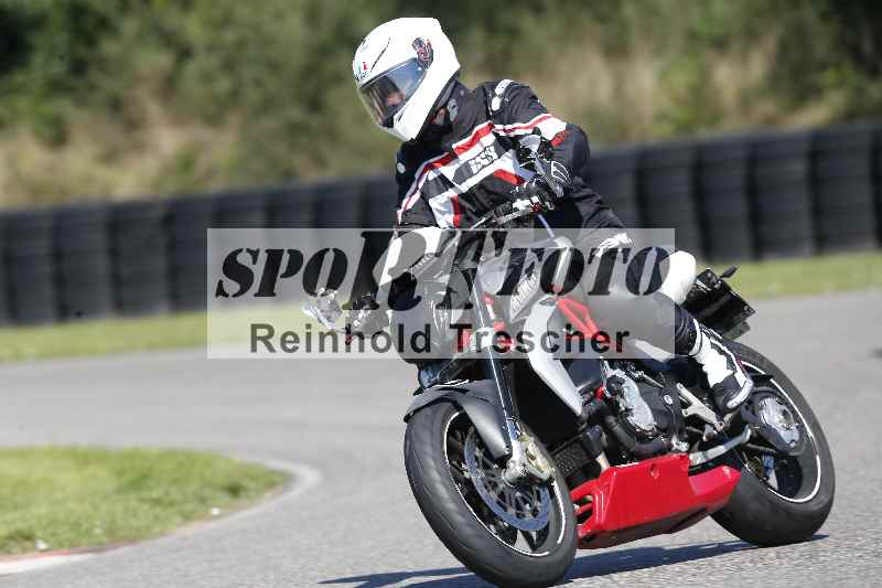 /43 08.08.2025 Discover the Bike ADR/Bike 1 gruen/540